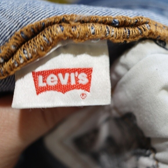 Levi’s 501 Y2K Cutoff Jean Shorts Raw Hem Festival Vintage Size 26 - Picture 11 of 16